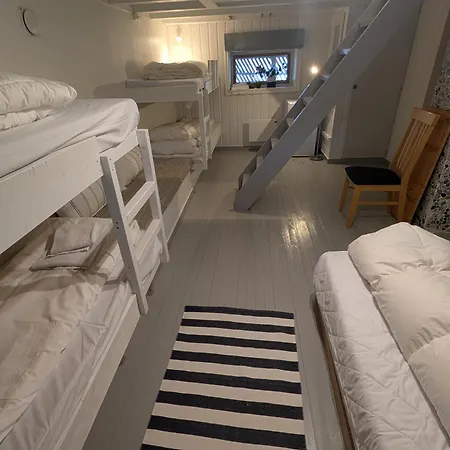 Semesterbostad Panoramic Seaview House By The Sea *